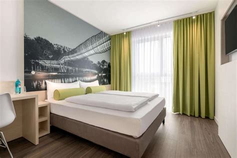 hotels super 8|Oberhausen Hotel günstig: nah am Centro! .